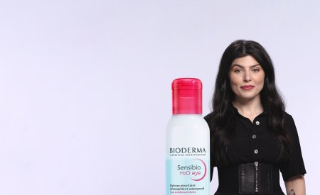 Mujer y Sensibio H2O Eye