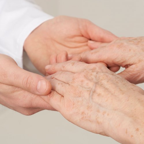 40 años al servicio de la dermatología
